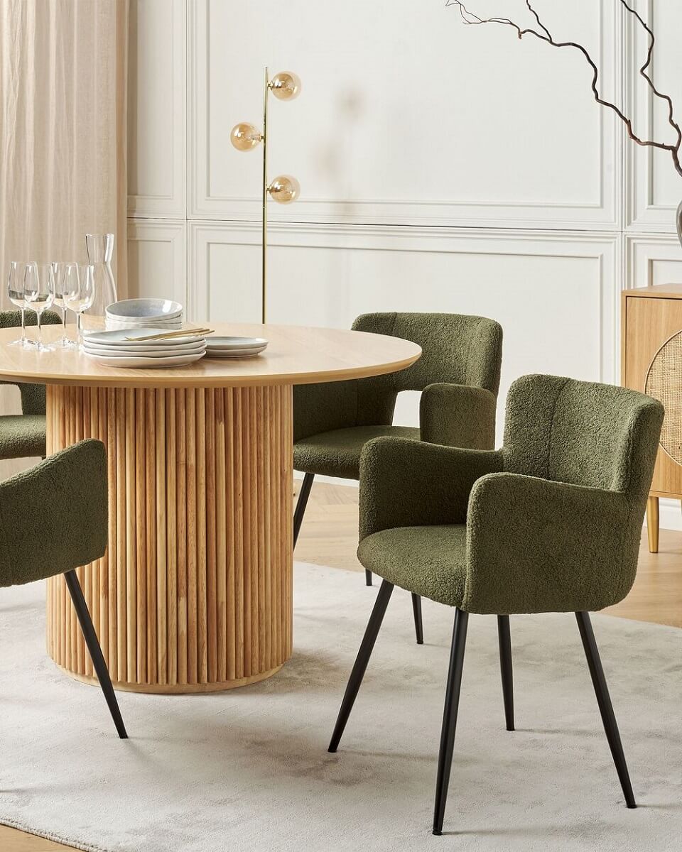 Обідній стілець